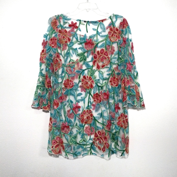 T&W Designs Colorful Sheer Embroidered Floral Top 3/4 Bell Sleeve Large - Picture 2 of 3